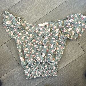 Small top never worn